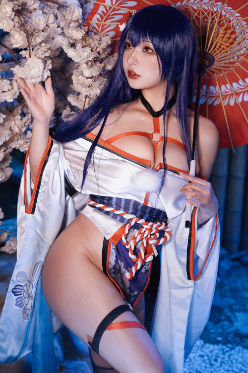 Read more about the article Cosplay Yuuhui玉汇 EroPhone Re 真子-和服抹油 Set.01