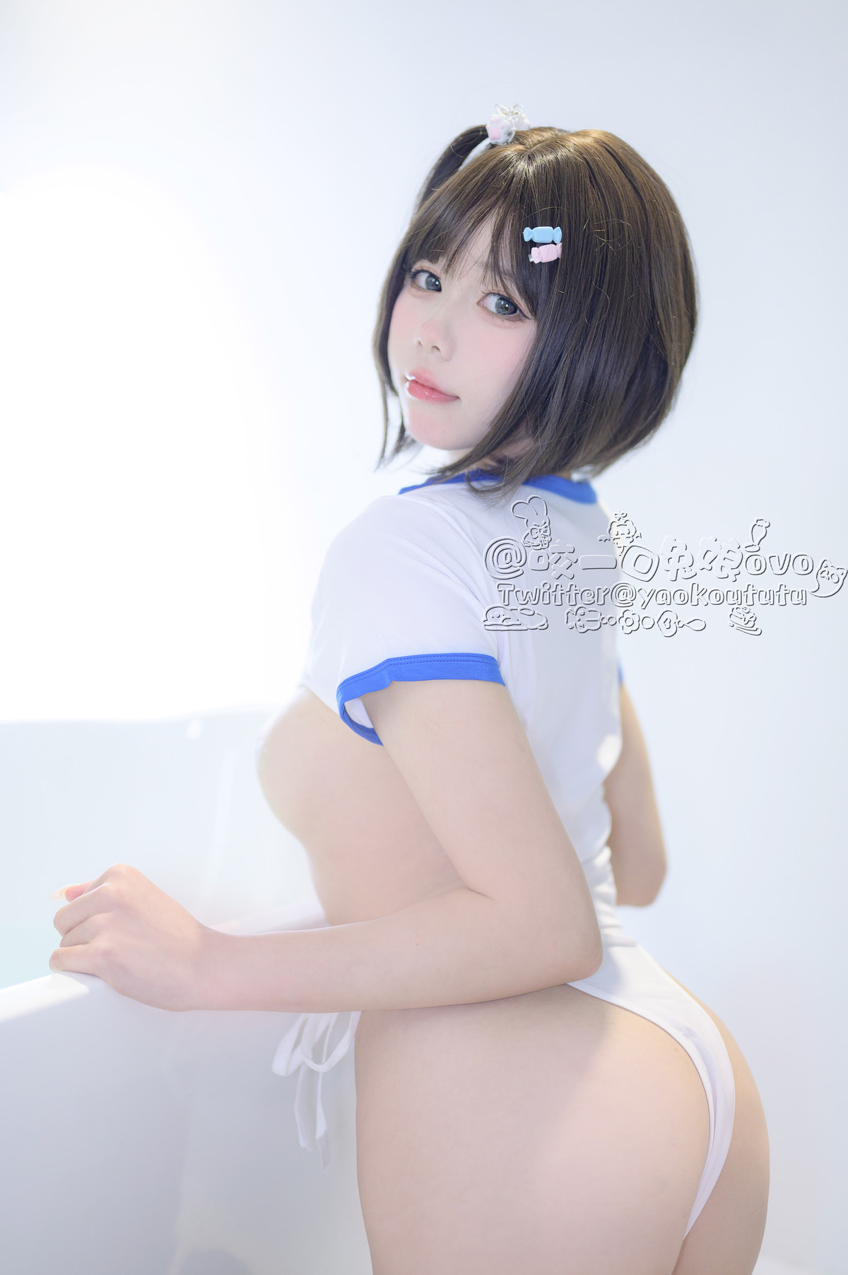 Cosplay 黏黏团子兔 纯白欲缸