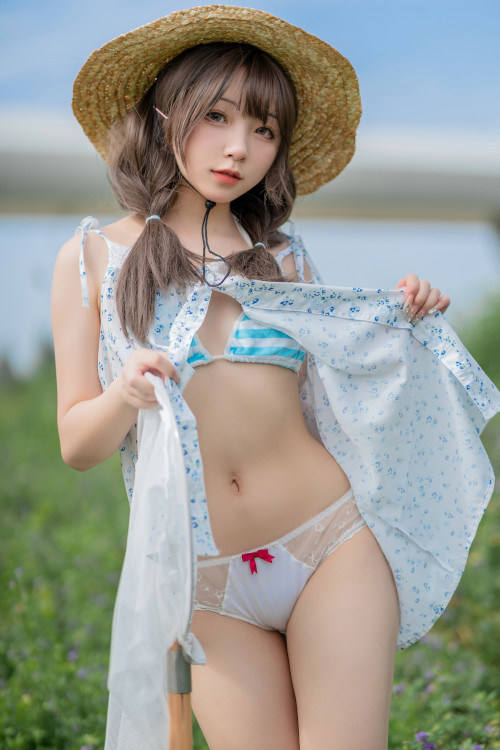 Read more about the article Cosplay 花铃 田野