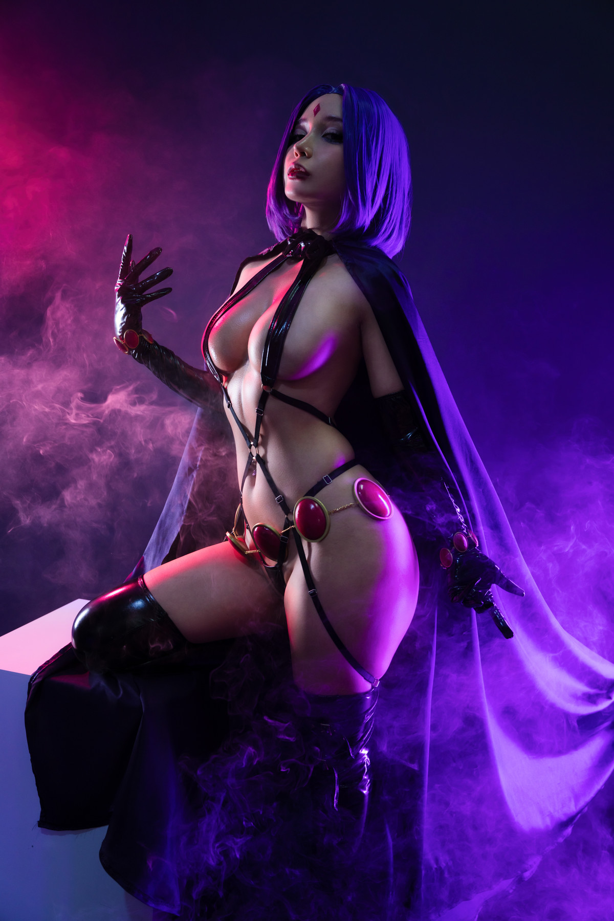 Соблазнительный Cosplay Umeko.J Raven Latex Lingerie Set.01 жопка