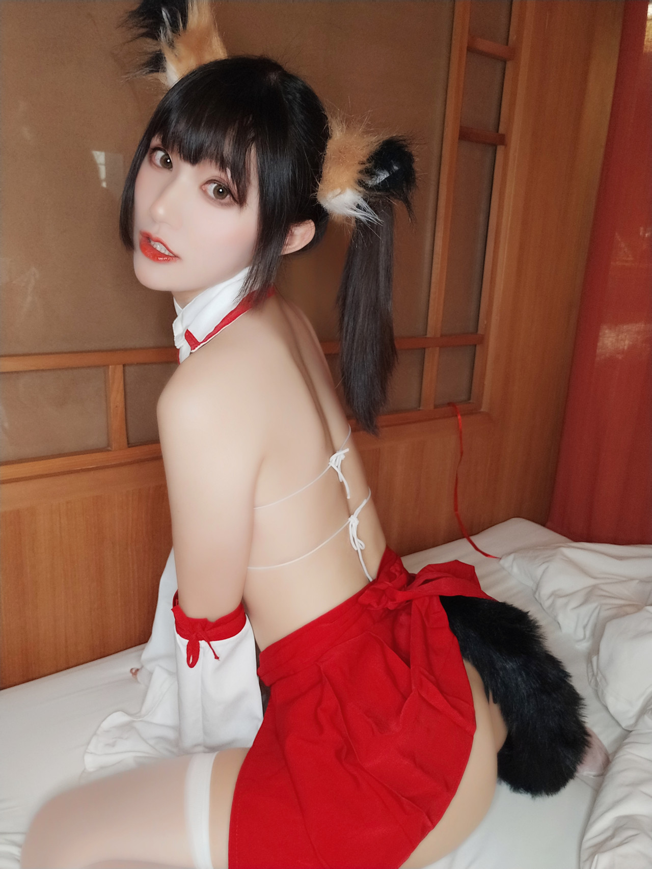 Cosplay 木之本果 自撮り 神社の巫女