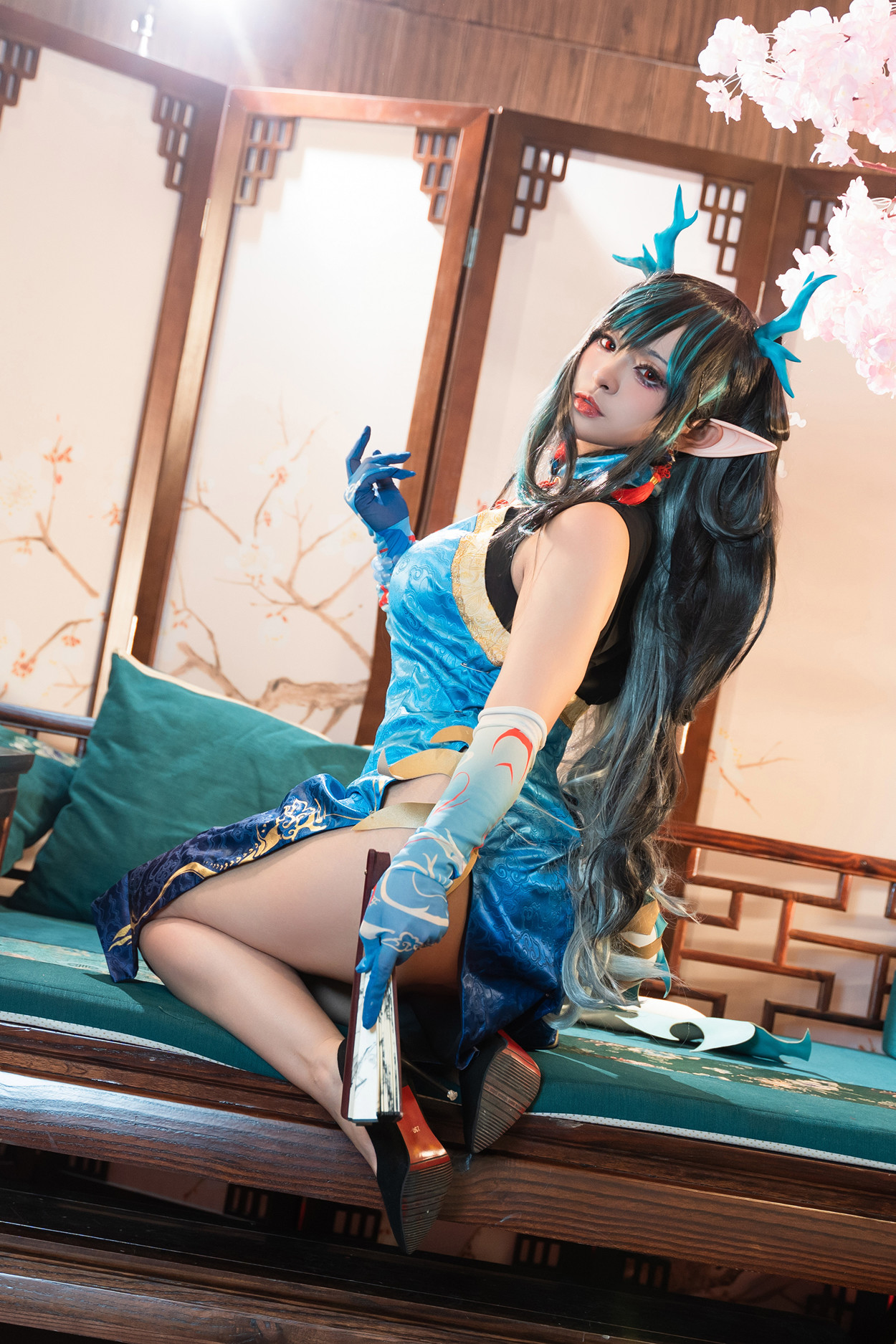 Cosplay 小和甜酒 & 橙风千雅 明日方舟年夕旗袍双人御守 Set.03