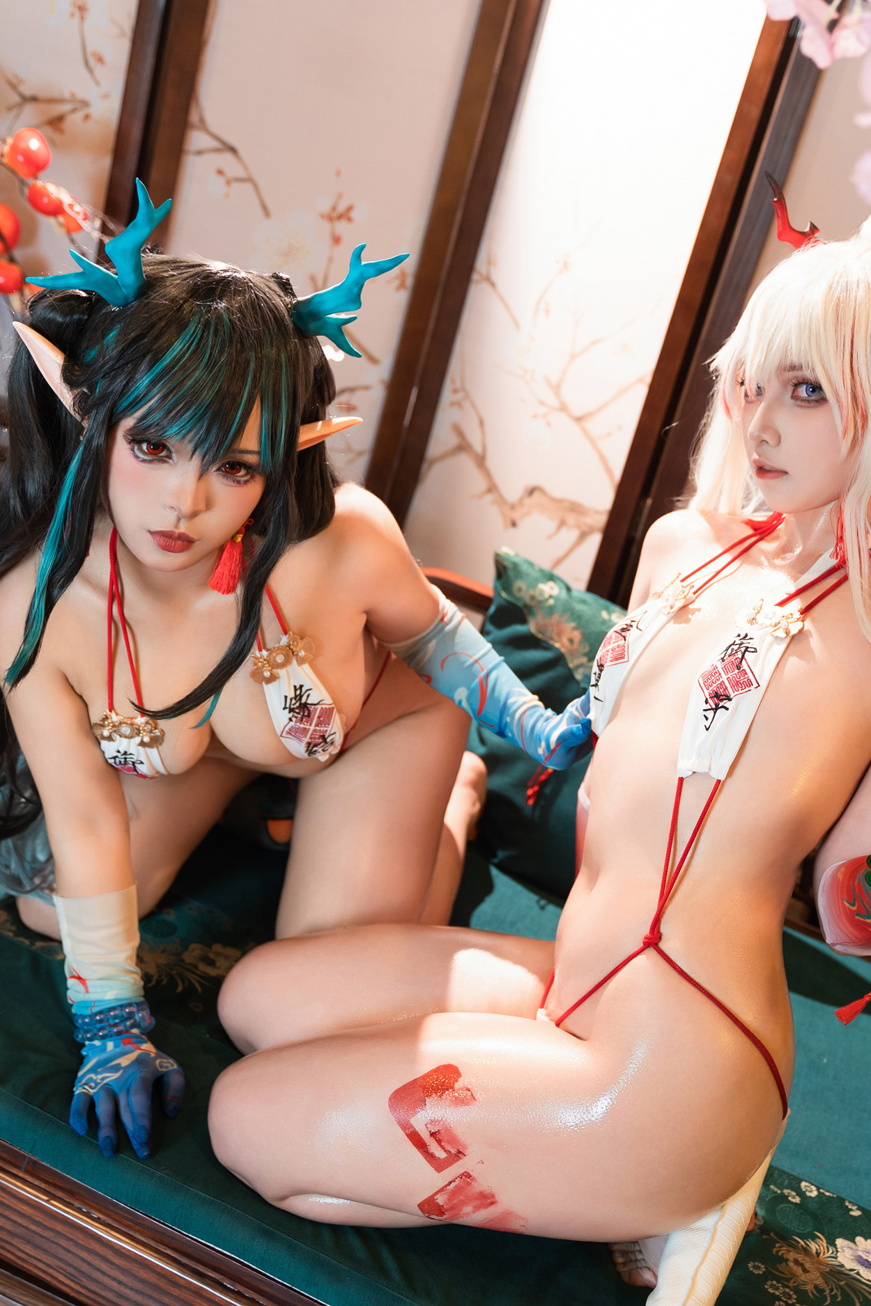 Cosplay 小和甜酒 & 橙风千雅 明日方舟年夕旗袍双人御守 Set.03