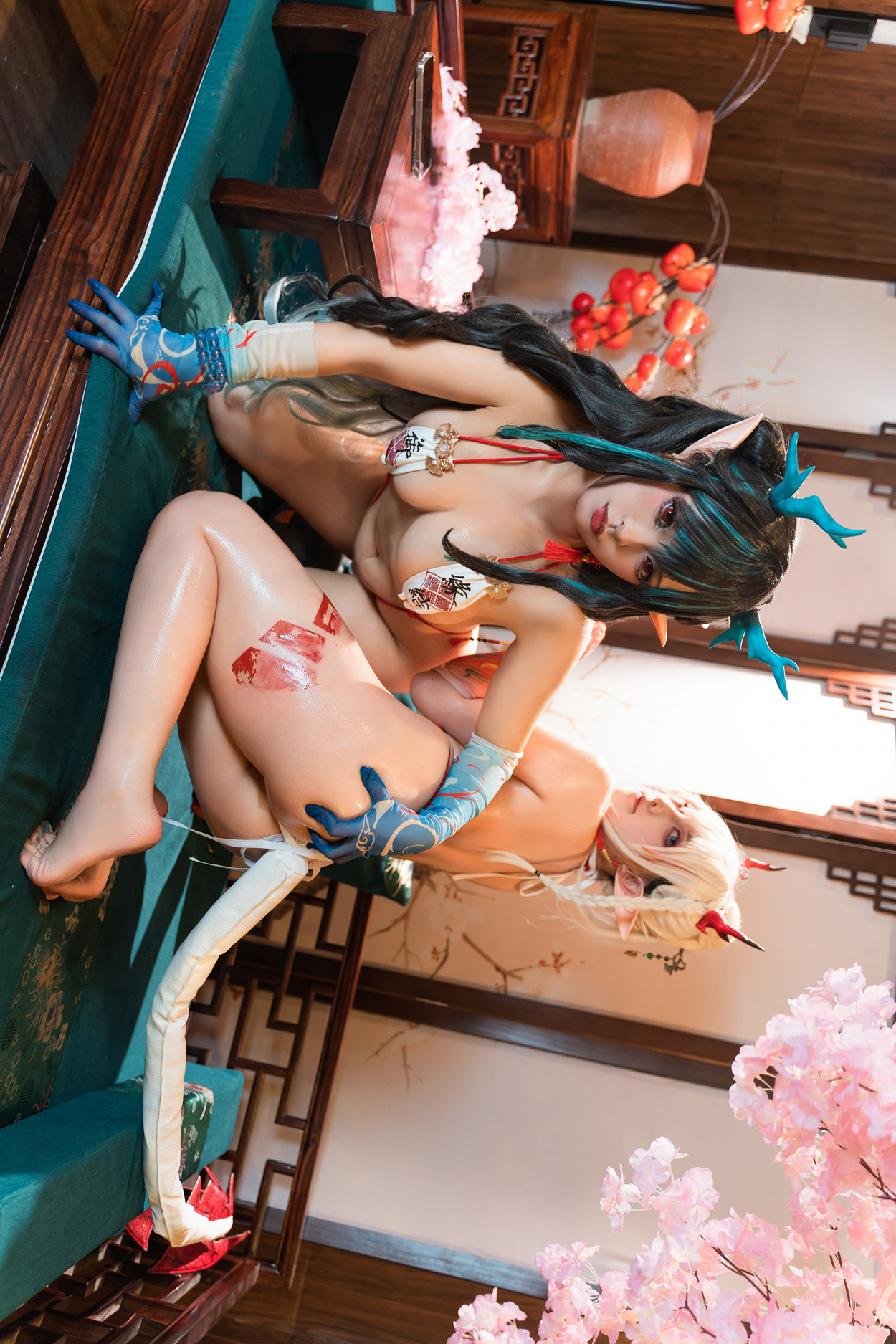 Cosplay 小和甜酒 & 橙风千雅 明日方舟年夕旗袍双人御守 Set.03