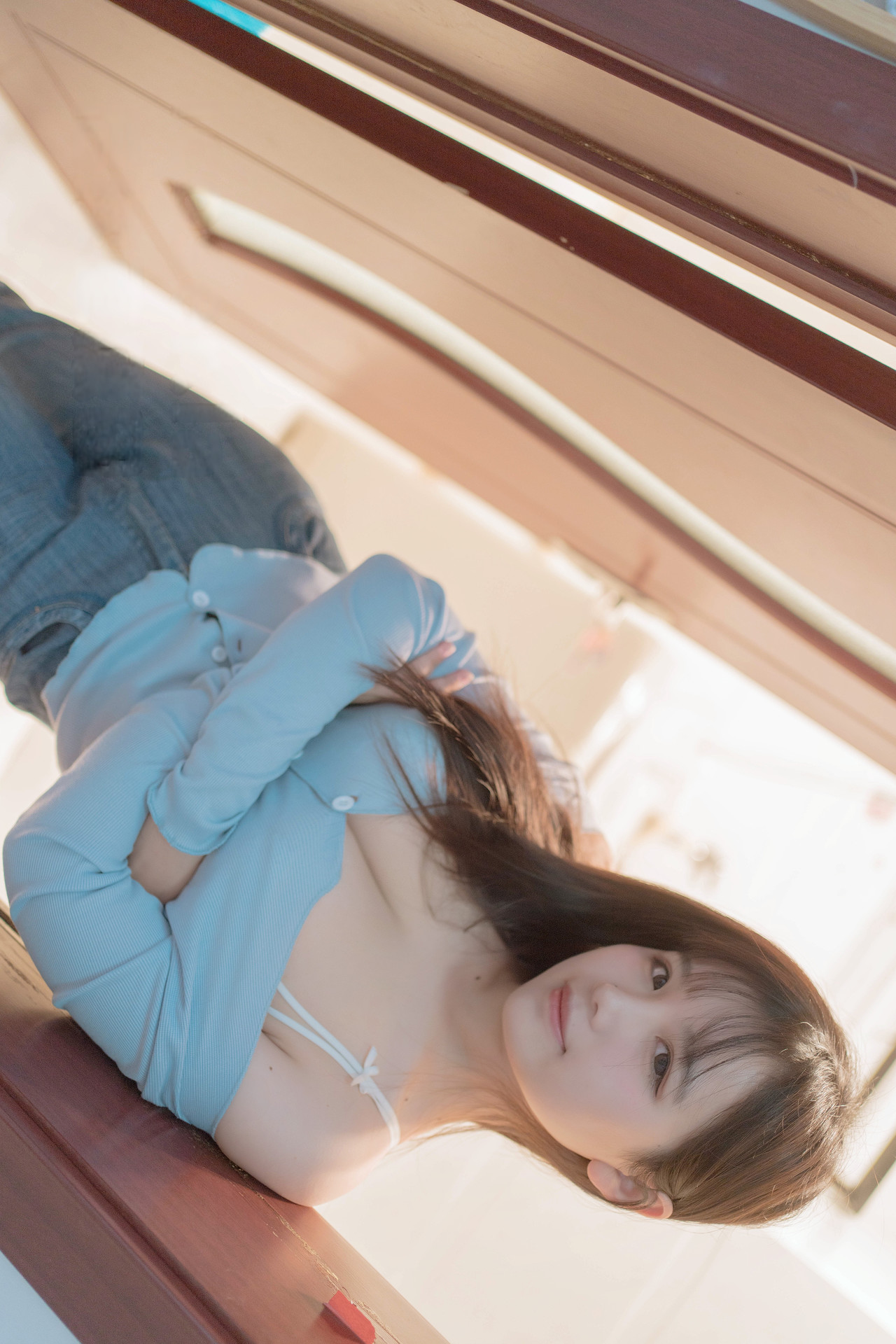 Cosplay 阿半今天很开心 – 住在隔壁的太太