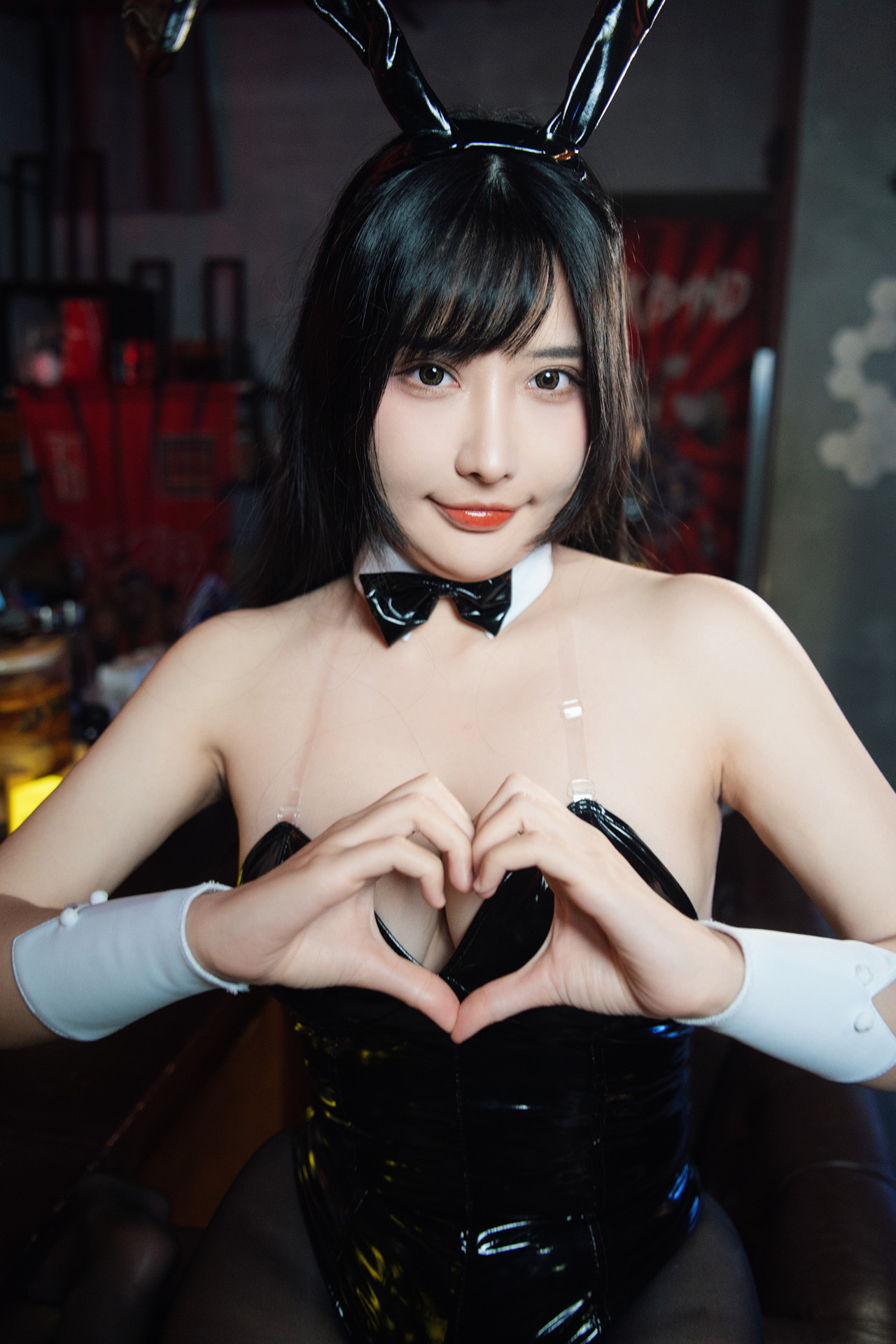 Cosplay 糖果果candy – 黑胶兔兔2 Set.02
