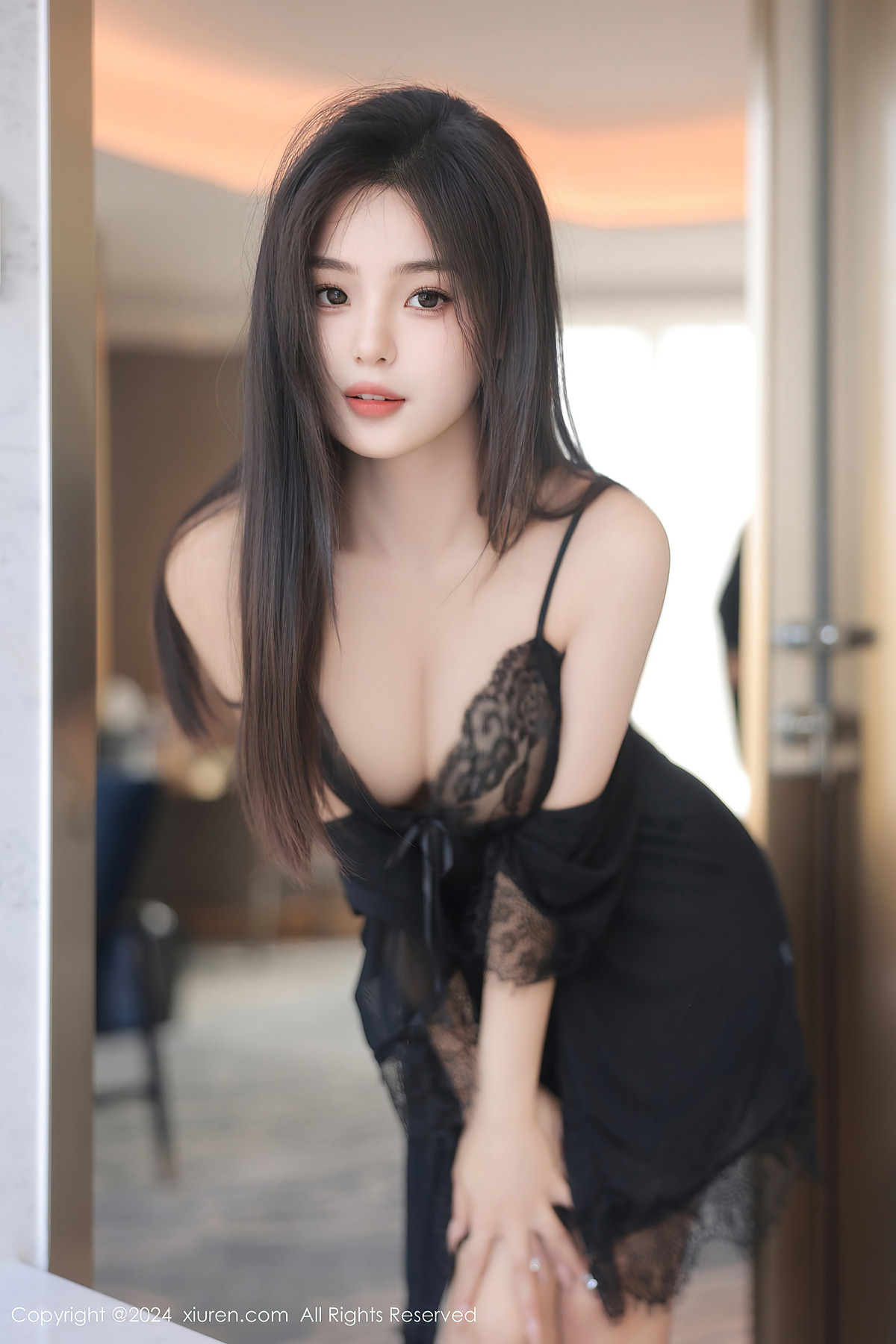 XiuRen秀人网 No.8550 周周不吃香菜